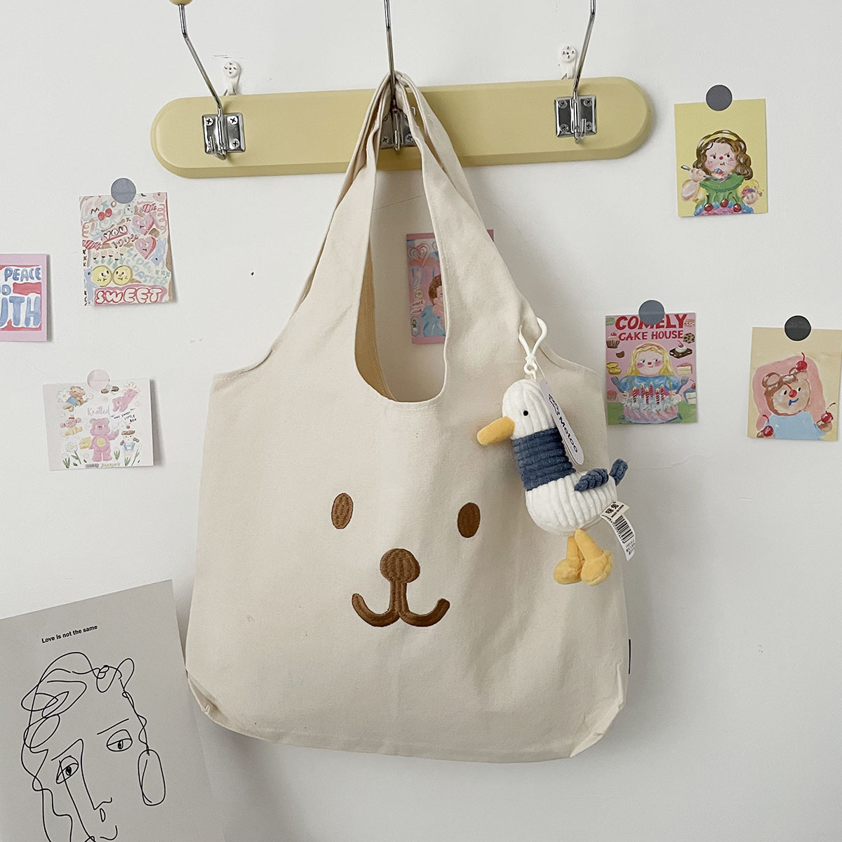 Cute Embroidery Bear Large-capacity Art Class Hand-carry Single-shoulder Canvas Bag - Image 8