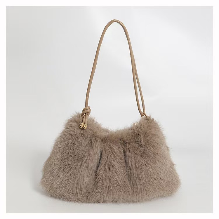 Plush Bag Women's Fashion Casual Portable Underarm Bag - Image 6